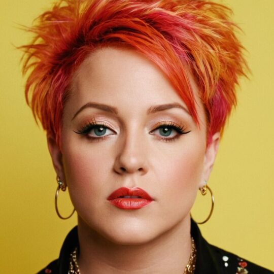 Declyn Wallace Thornton Lauper: Ein Blick auf das Leben und die Karriere der talentierten Künstlerin