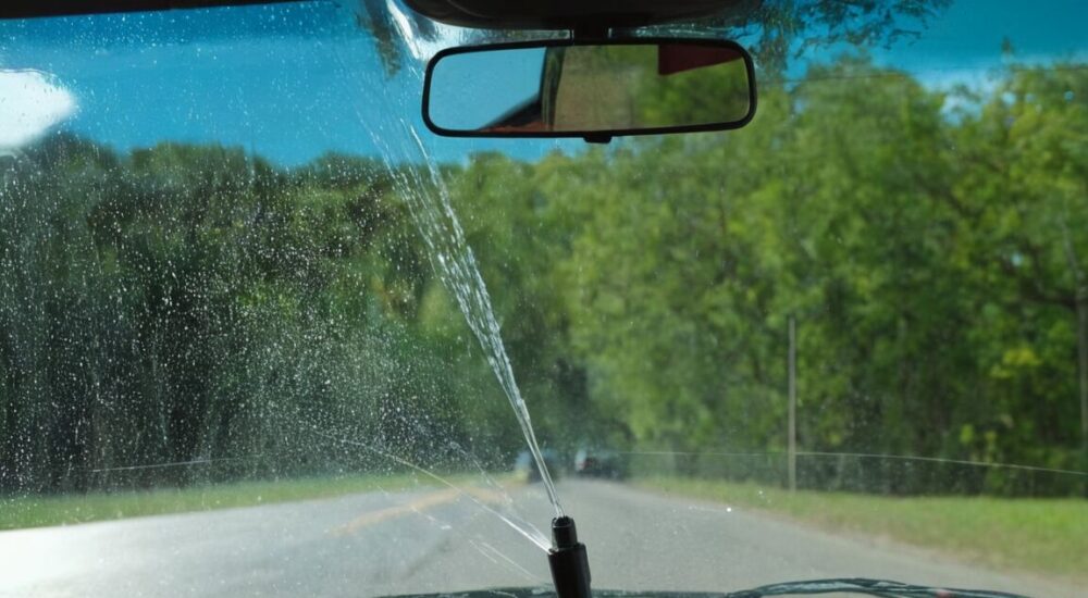 Die Scheibenwaschanlage funktioniert nicht: Woran kann das liegen und wie behebe ich das Problem?